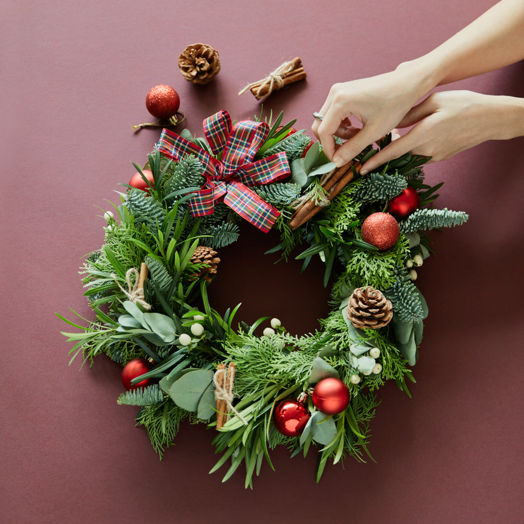 Festive Christmas Wreath Workshop | Leather & Paper Gifts | Bynd Artisan