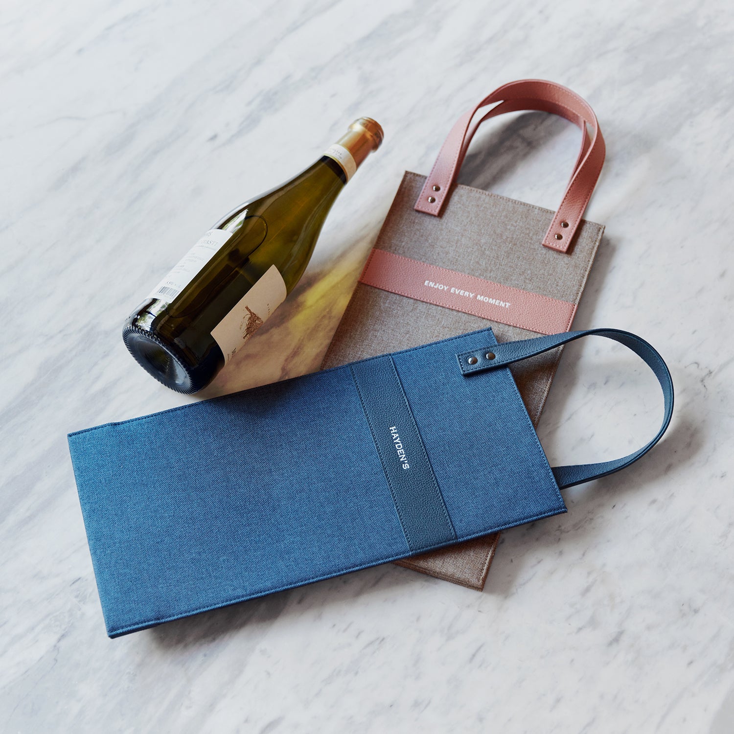 Wine pocketbook best sale